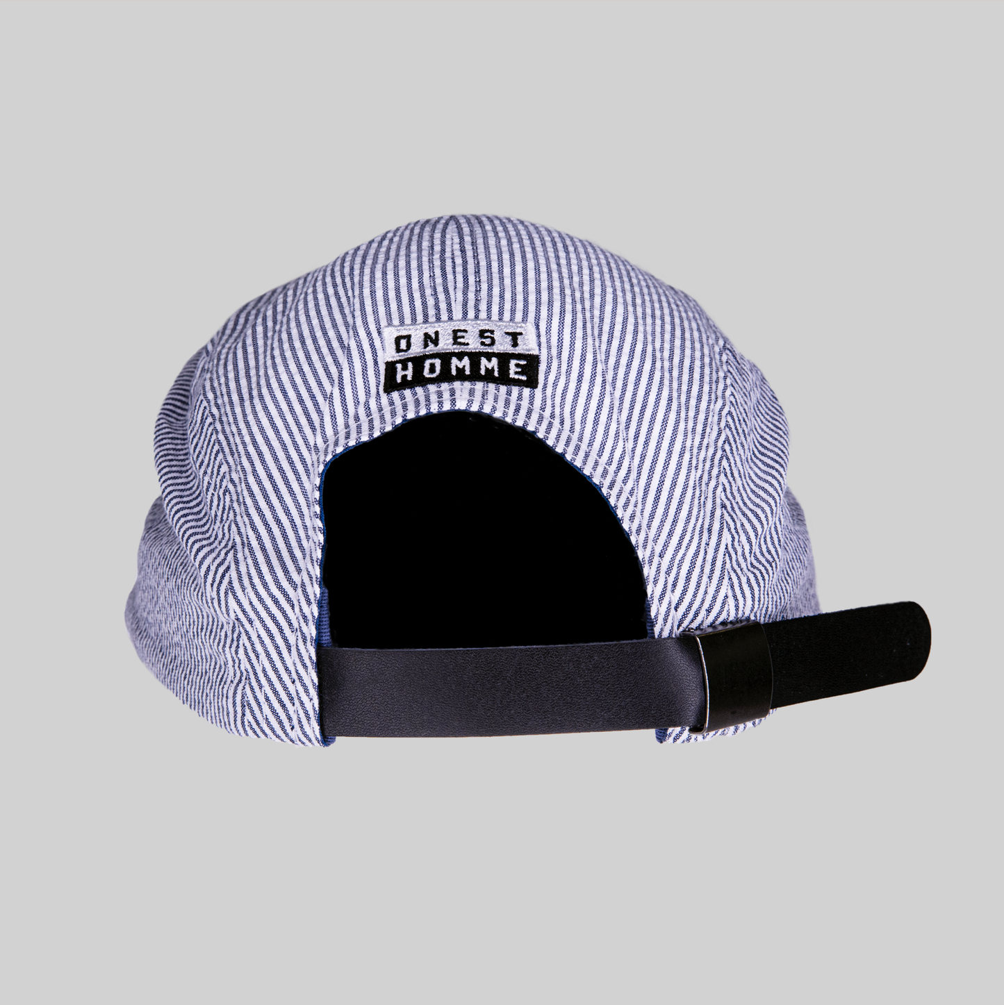 LA 🤍 HEART_ Conductor Stripe Seer Sucker Cap