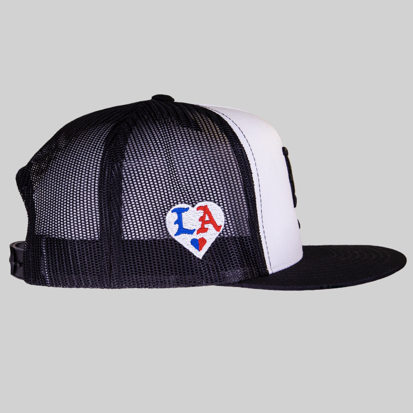 LOVE AMOUR • LA_White Black Trucker Snapback Cap