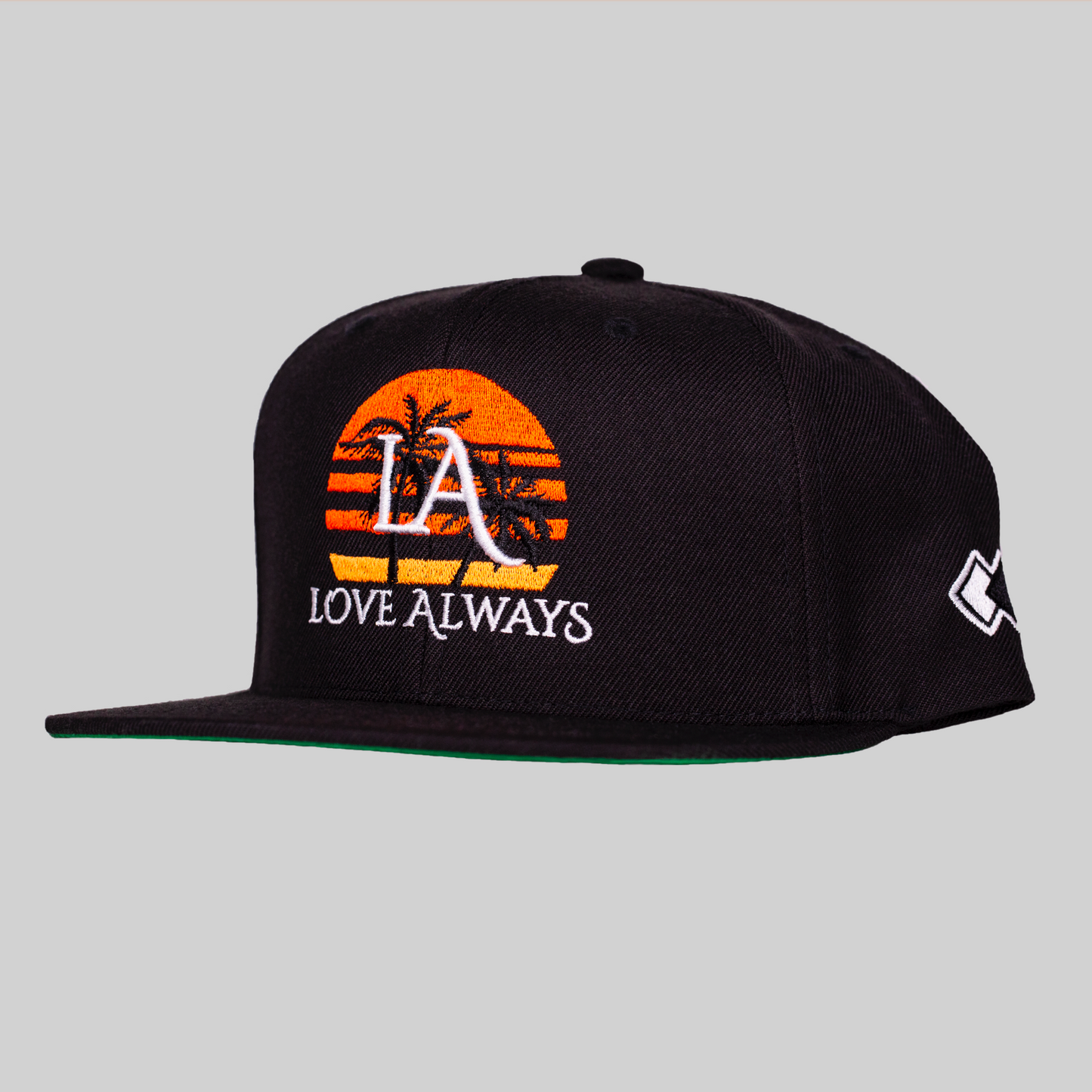 L A • PARADISE_Black Snapback Cap
